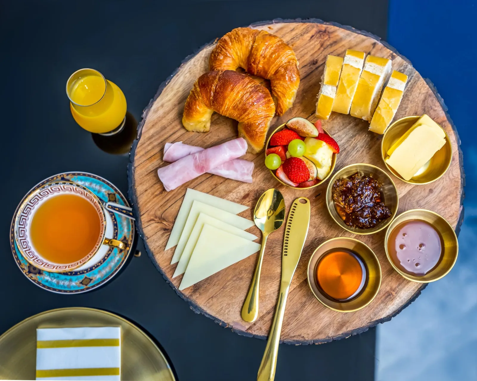 Breakfast board